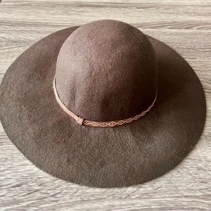 Charming Charlie wool felt floppy boho hat
